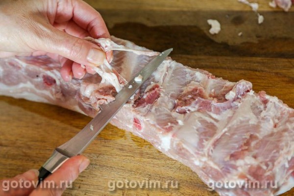 Свиные ребрышки в соусе барбекю в духовке Свиные ребрышки в соусе барбекю в духовке