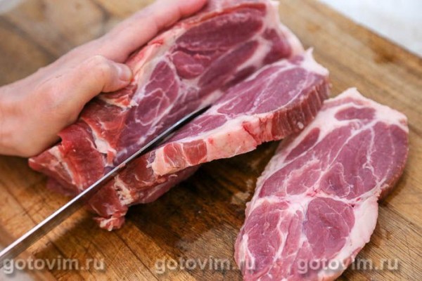 Отбивная из свиной шейки по-министерски