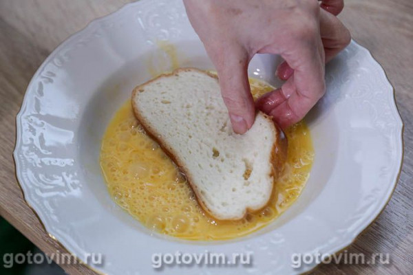 Горячие бутерброды с мясным фаршем в мультиварке Горячие бутерброды с мясным фаршем в мультиварке